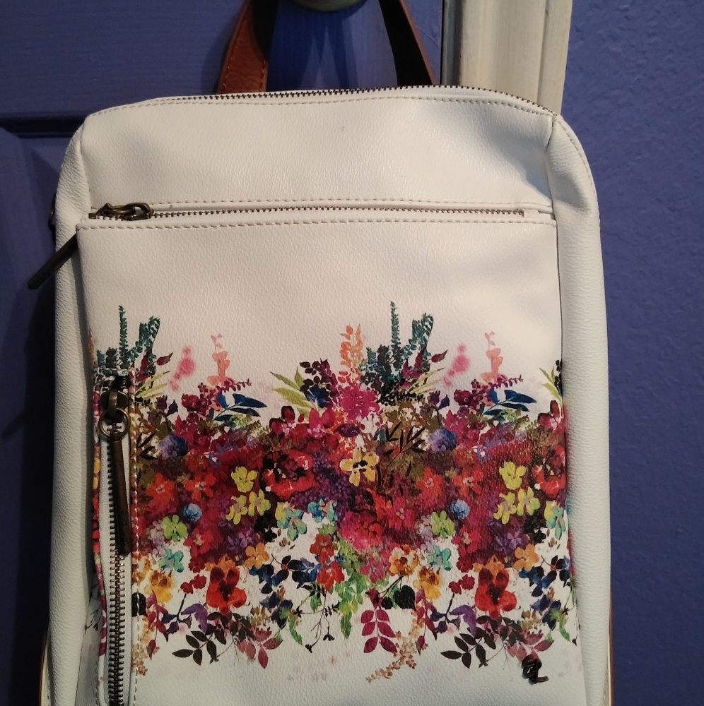 ✨SALE✨Backpack/handbag